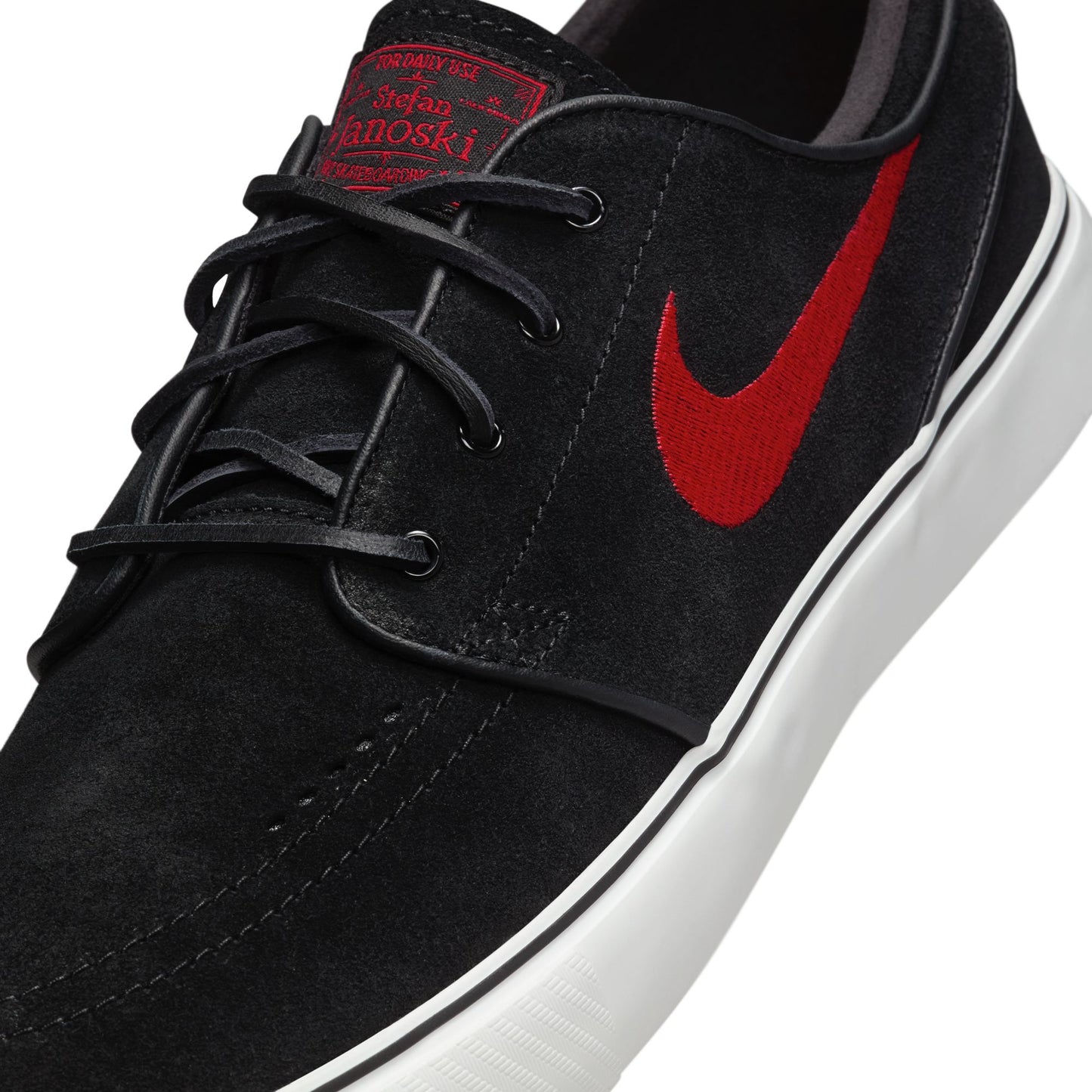 Zoom Janoski OG+ BLACK UNIVERSITY RED BLACK SUMMIT WHITE
