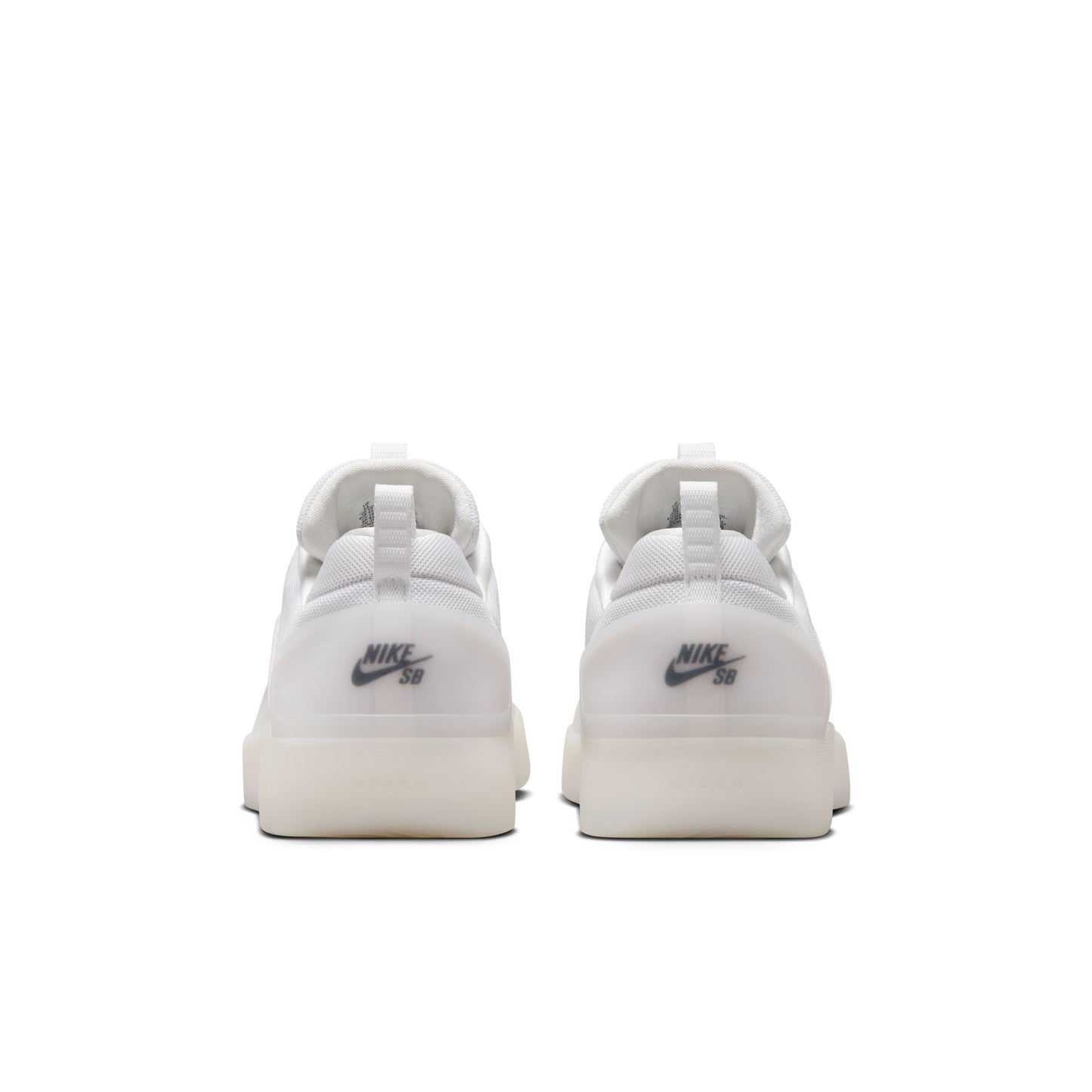 Nike SB Zoom Nyjah 4 WHITE BLACK WHITE BLACK