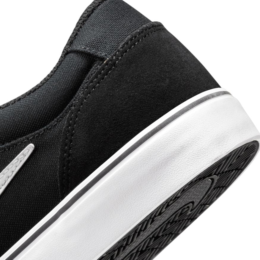 Chron 2 Black White Black