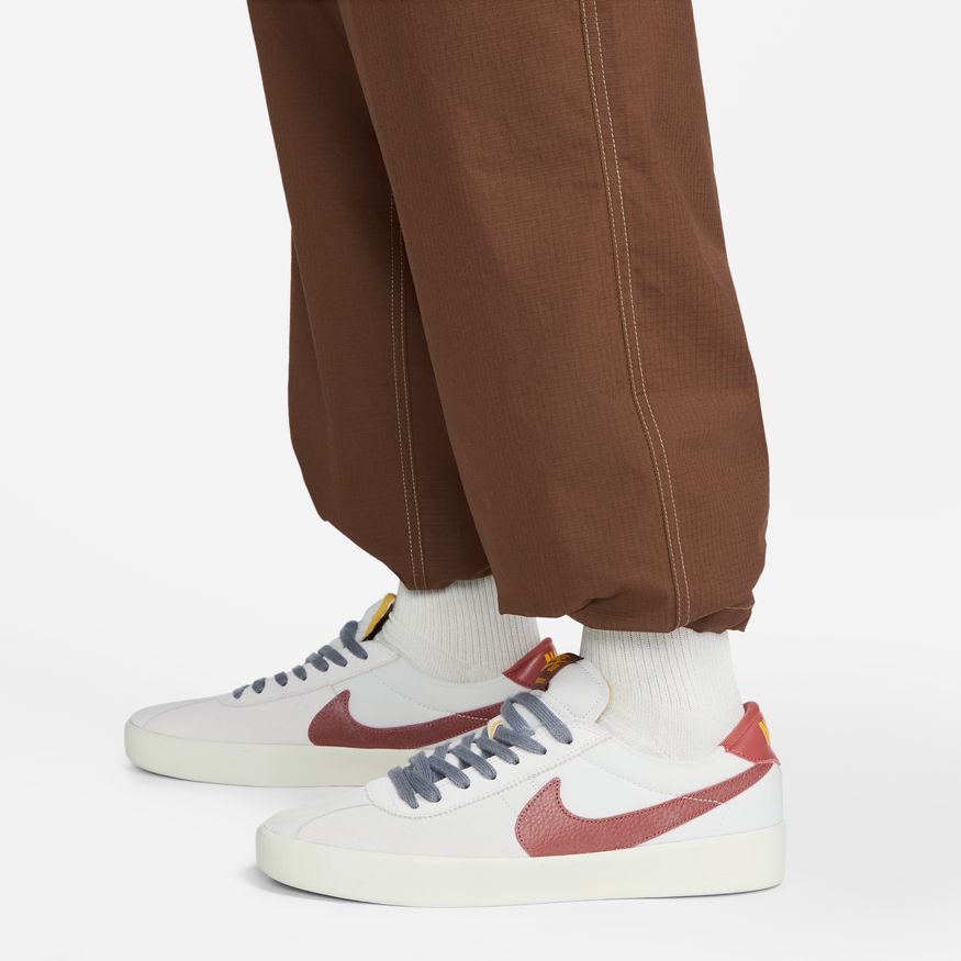 Nike SB Kearny Pant CACAO WOW KHAKI WHITE