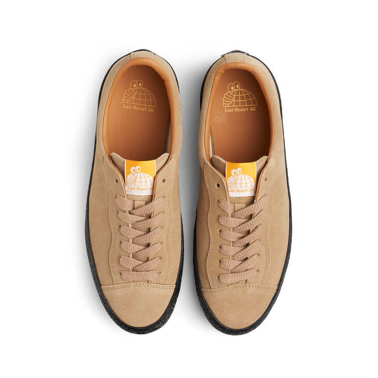 VM002 Suede Lo Sand Black