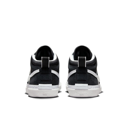Nike SB React Leo Black White Black Gum Light Brown