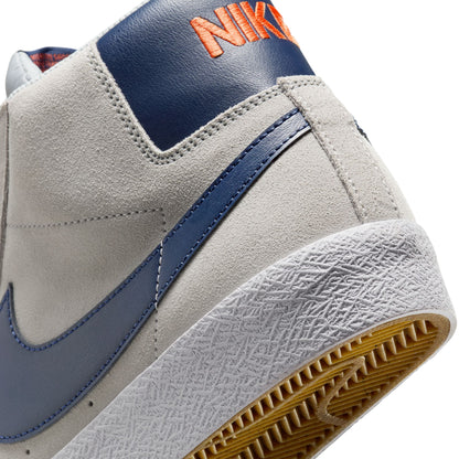 Nike SB Zoom Blazer Mid WOLF GREY/MIDNIGHT NAVY-COSMIC CLAY