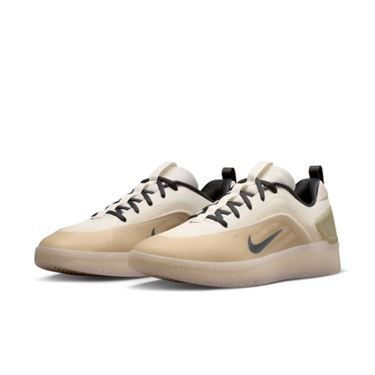 NIKE SB ZOOM NYJAH 4 Desert Khaki Forest Grey