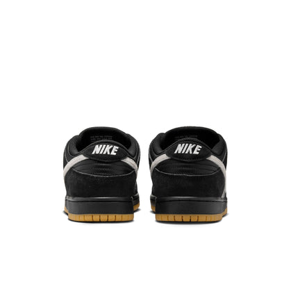 Dunk Low Pro BLACK WHITE BLACK GUM LIGHT BROWN