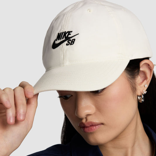 Unstructured Skate Cap Sail Black
