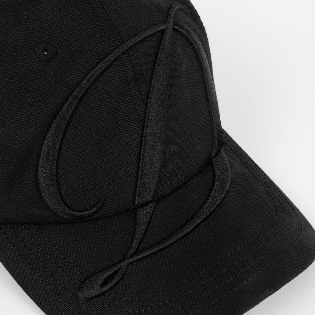 BIG CURSIVE LOW PRO CAP Black