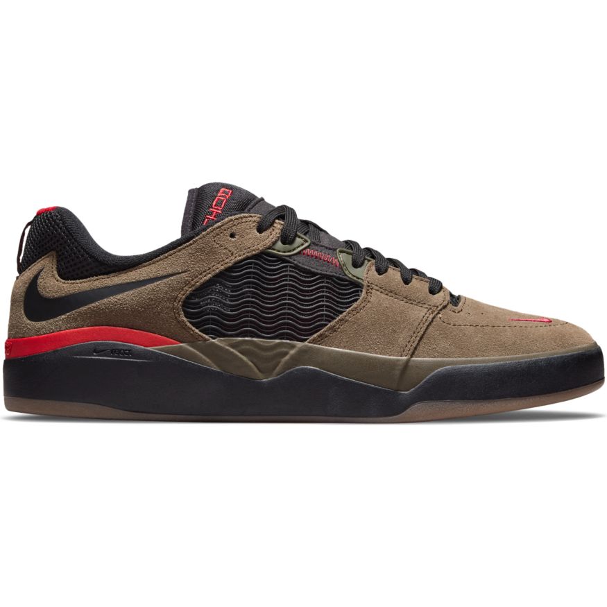 Nike black light shoes clearance