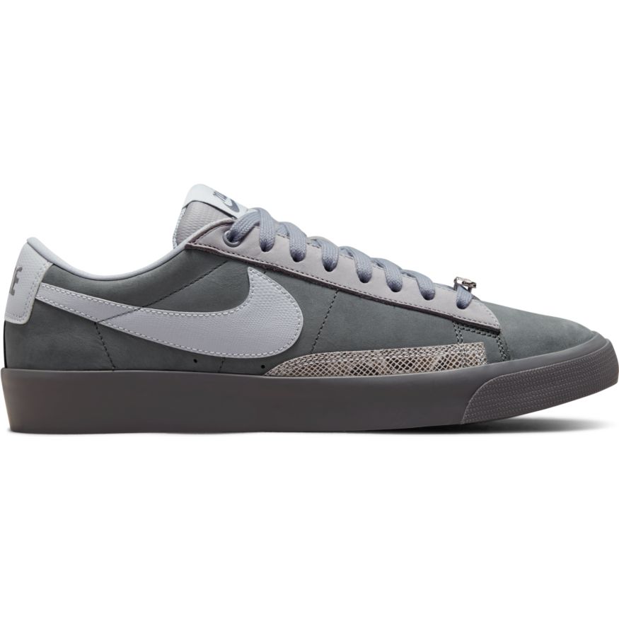 Nike sb deals blazer low grey