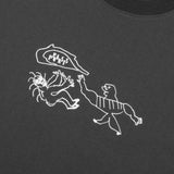 Many Faces Tee Tar